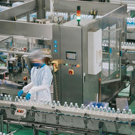 边缘计算开启工业智能革命：让工厂数据超低延迟，故障预测效率大大提升！