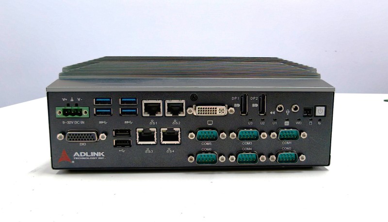 无风扇工控机 vs 传统工控机：自动化产线该如何抉择？| 凌华工控机广州